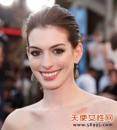 Anne Hathaway -ɪޱøƳɹ